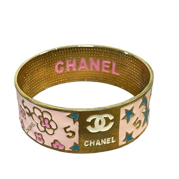 CHANEL Jewelry - Chanel No 5 Camellia Enamel Bangle Bracelet Vintage Y2K Pink Gold Stars Colorful